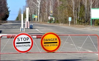 ¿Está usando el gobierno ucraniano madera radioactiva para construir sus trincheras?