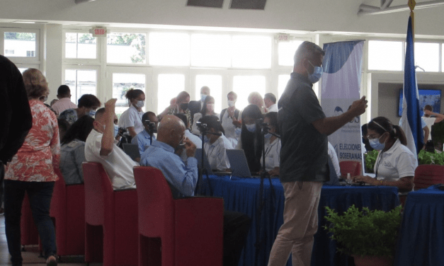 La Revolución desde Managua (3)