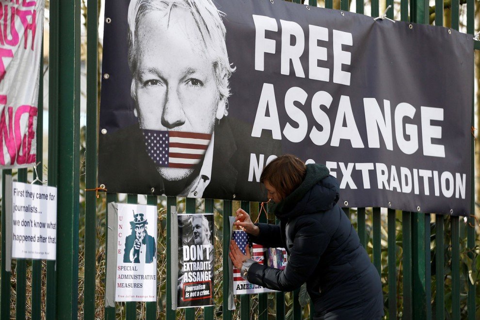 Assange